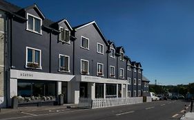 Schull Harbour Hotel
